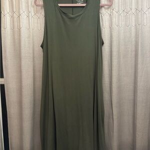 A New Day Women’s Forest Green Maxi Dress With Huge Pockets